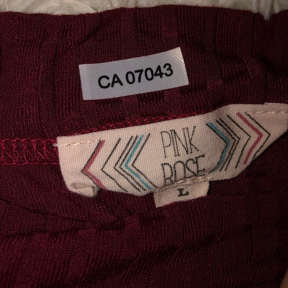 Red Long Sleeve High Neck Dress - Picture 3 of 4